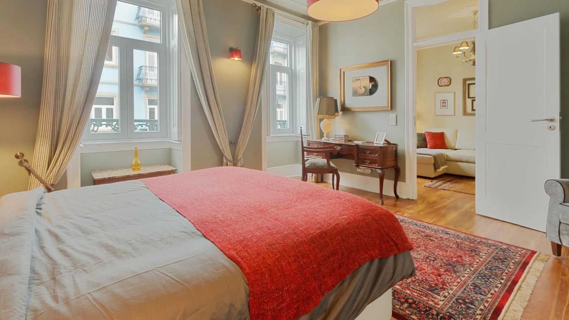 Eine Mischung Aus Altem Wort Und Modernem Charme In Lissabon Apartment 0*, Lisbon Portugal